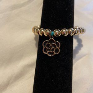 Pearl and gold flower bracelet